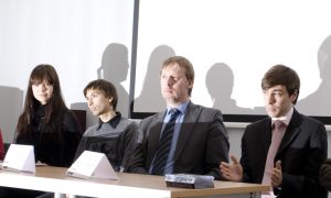 TKKF-spaudos-konferencija-org Festivalio organizatoriai ir rėmėjai: Ilona Jurkonytė, Tomas Tengmarkas, Sigitas Šliažas ir Audelinas Chappuis (c) Festivalio rengėjų nuotr.