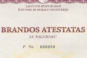 atestatas_su _pagyrimu (c) Valstybės dokumentų technologinės apsaugos tarnybos archyvo nuotr.
