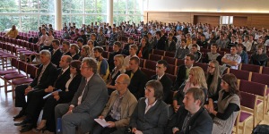 Studentai_saleje_KTU_archyvo_nuotr (c) KTU archyvo nuotr.