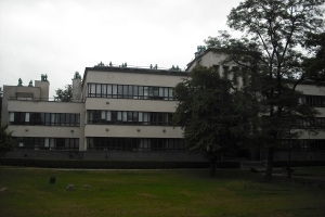 KTU_Chemines technologijos_fakultetas (c) KaunoZinios.lt archyvo nuotr.Tyrimų laboratorijos pastatas (dab. KTU Cheminės technologijos fakultetas), kuriame buvo vienas iš Kauno sukilėlių štabų.