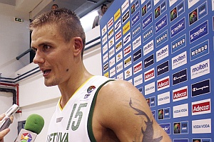 R. Javtokas R. Javtokas