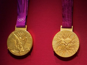 2012_Summer_Olympics_gold_medal Wikimedia Commons archyvo nuotr.